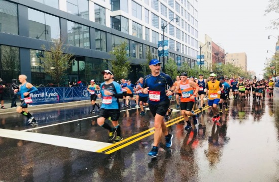 Chicago Marathon attracts more than 40,000 runners along famous Greektown